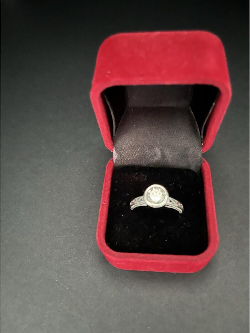 1.53 Ct Vvs1 Near White Moissanite Diamond Engagement Ring 925 Silver Size 7